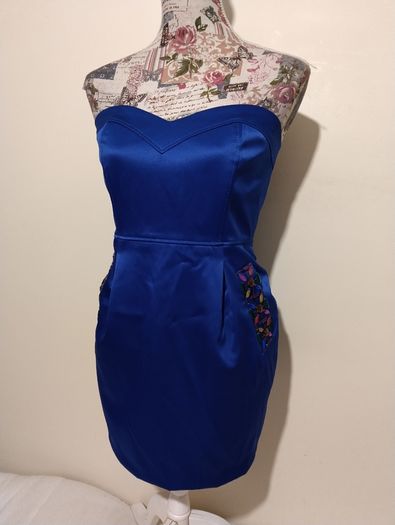 Beautiful Occasion Dress with pockets