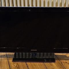 Samsung 32in TV
