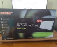 Flat Satellite Antenna - SELFSAT H30D2