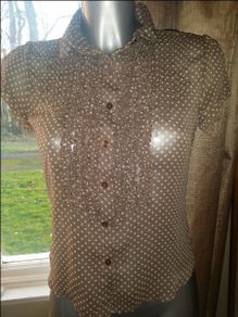 BNWT Atmosphere beige blouse size UK8 EUR36 Postage included