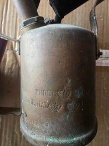 2 old gas tourchs