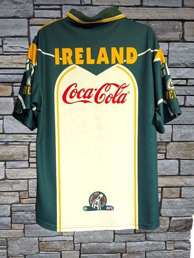 2001 Ireland International Rules Gaa Jersey Size Medium