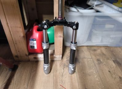 Yamaha aerox fork set