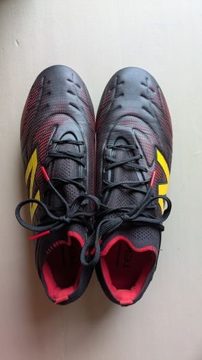 Comfortable Wide Fit New Balance Tekela Elite Low MG V5 Football Boots Like New