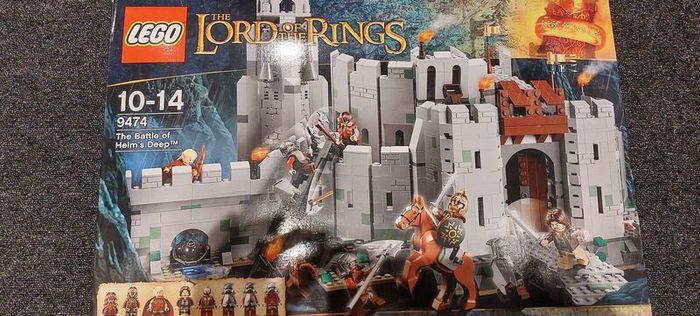 Lego Lord of the Rings - Helms Deep - Box is open, All bags sealed.