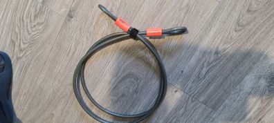 Flexible KRYPTONITE Bike lock 2 m long like new