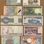 10 Mixed Banknotes Image 2