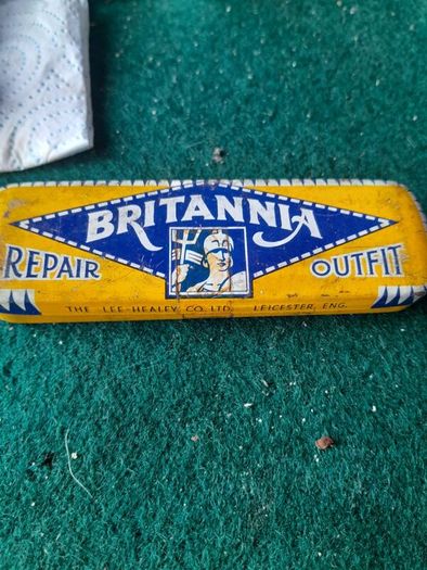 britannia repair outfit