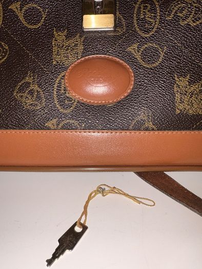 Rodolphe SAD vintage doctors bag Louis Vuitton vibes