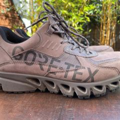 Ecco gore tex size 6