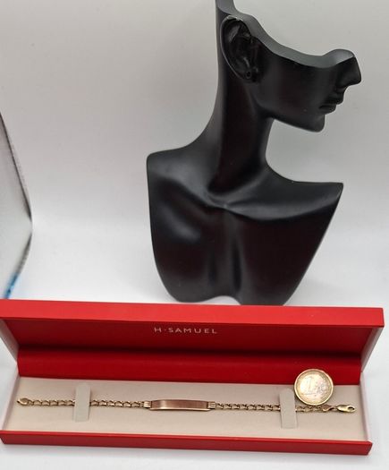 Preloved 9ct yellow gold identity bracelet