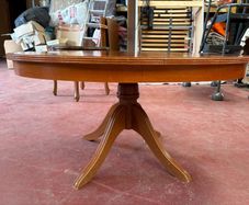 Vintage Inlaid Oval Coffee Table / Pedestal Occasional Table