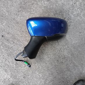 Renault Clio mk4 wing mirror