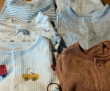 Boys M&S 5 tiny baby babygrows. Weight upto 6lb 3oz.