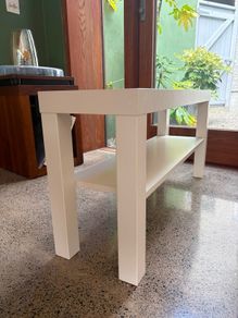 tv bench