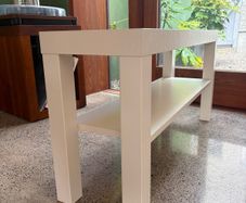 tv bench