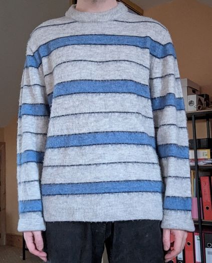 River Island Men's Oversized Sweater Size M