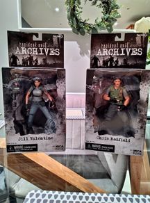 NECA Resident Evil Jill Valentine and Chris Redfield 7 Inch Figures RARE