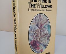 The Wind in the Willows by Kenneth Grahame. Illustrated by Arthur Rackham (PT170)