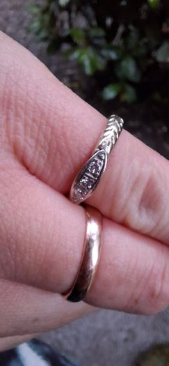 8ct Gold Diamond Boat Ring