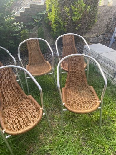 garden chairs