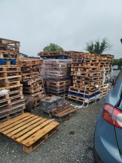 broken pallets free