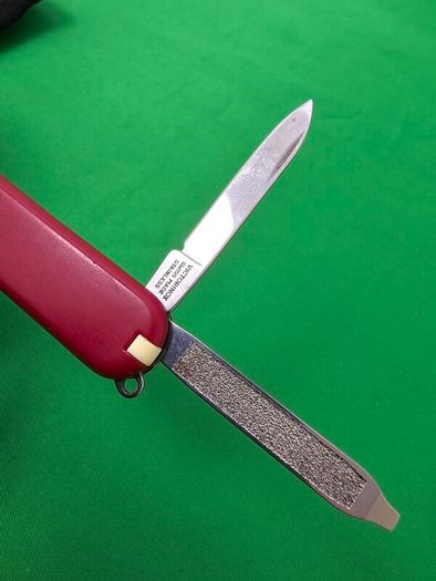 Victorinox Swiss Army Knife Edc Bundle