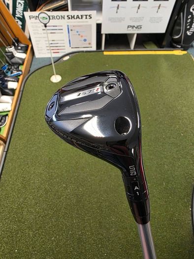 As New Titleist GT1 4 Hybrid
