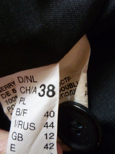 Gerry Weber Classic Dressy Formal Jacket blazer .  Size Medium 12 Eu 38.   Colour Jet Black. 100% Immaculate.