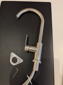 Kitchen mixer tap