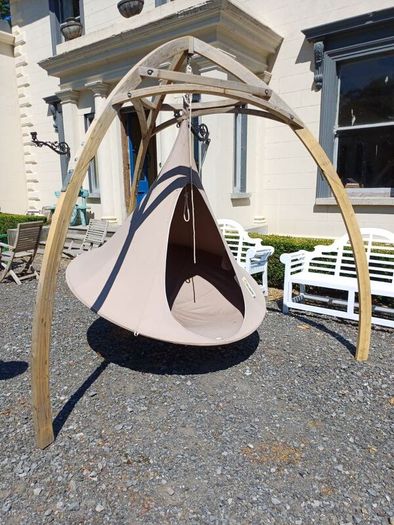 cacoon swing
