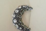Moon brooch, Jewellery, Brooch