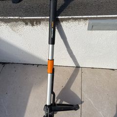 Fiskar lawn weed puller tool