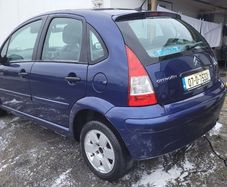 07 citroen c3 1.1 petrol drives perfect parts or repair