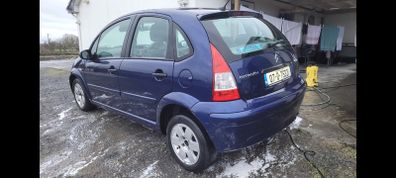 07 citroen c3 1.1 petrol drives perfect parts or repair