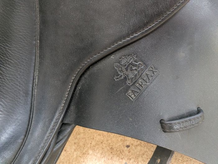 Fairfax black leather saddle with girth. High quality black leather Fairfax saddle in great condition. Comes with a matching girth as shown in the photos. Perfect for everyday riding or training.