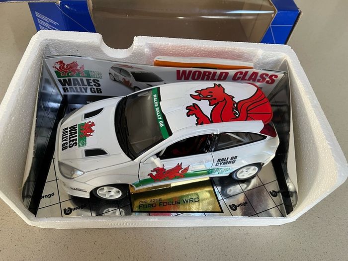 Ford Focus RS WRC 02 Wales 1/18 Burago extremely rare