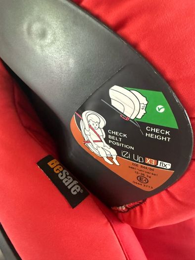 Be Safe iso fix car seat