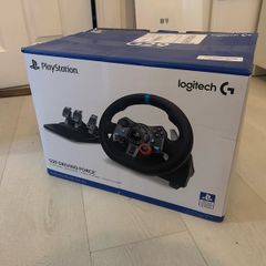 Logitech G29 steering wheel and pedals