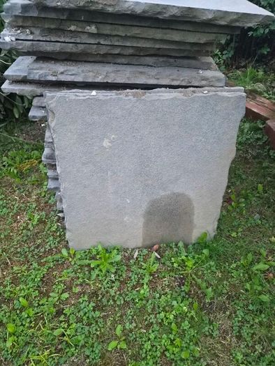 29 Grey Paving Slabs 60x60cm + 1 Half Slab