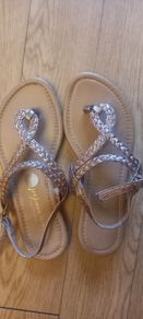 ladies gold sandals new look