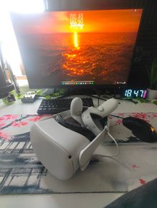 Oculus quest 2 ( read desc )