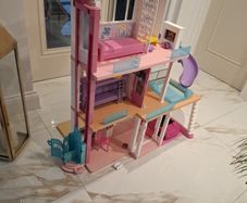 Barbie Dream House