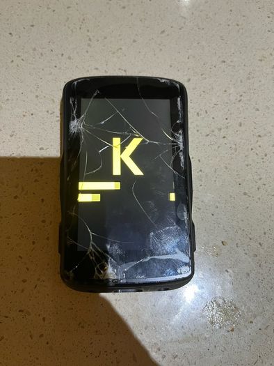 Hammerhead Karoo 2 k2 100% working but with broken screen, can deliver around Dublin