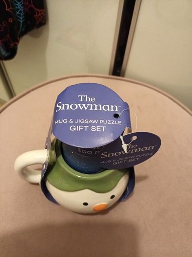 christmas snowman mug and jigsaw