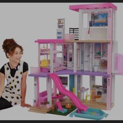 Barbie dreamhouse