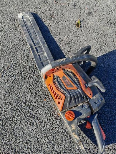 chainsaw