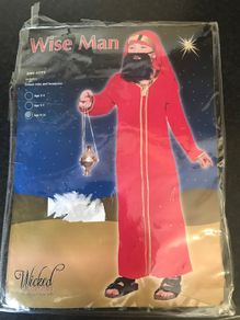 Wiseman costume