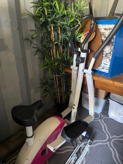 Elliptical trainer