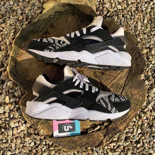 Get Rare Classic Nike Air Huarache Flyknit